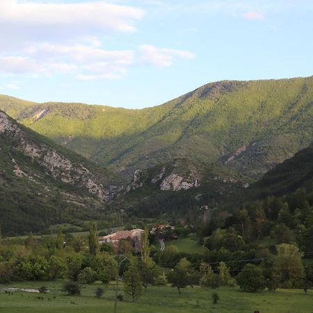 Gite En Haute Provence Montfroc Exterior photo